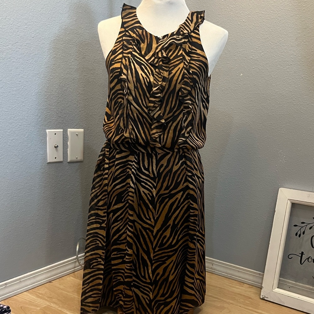 White House silk dress size 6